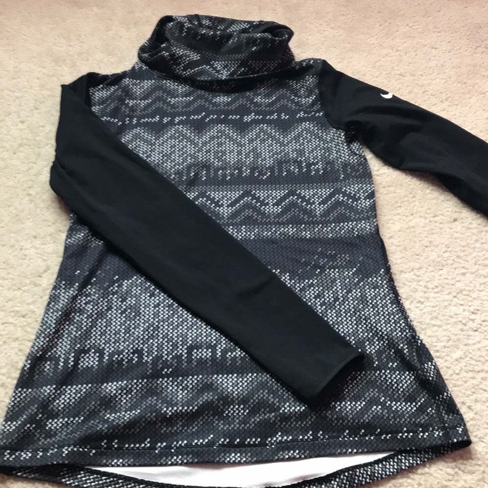 Nike sweatshirt